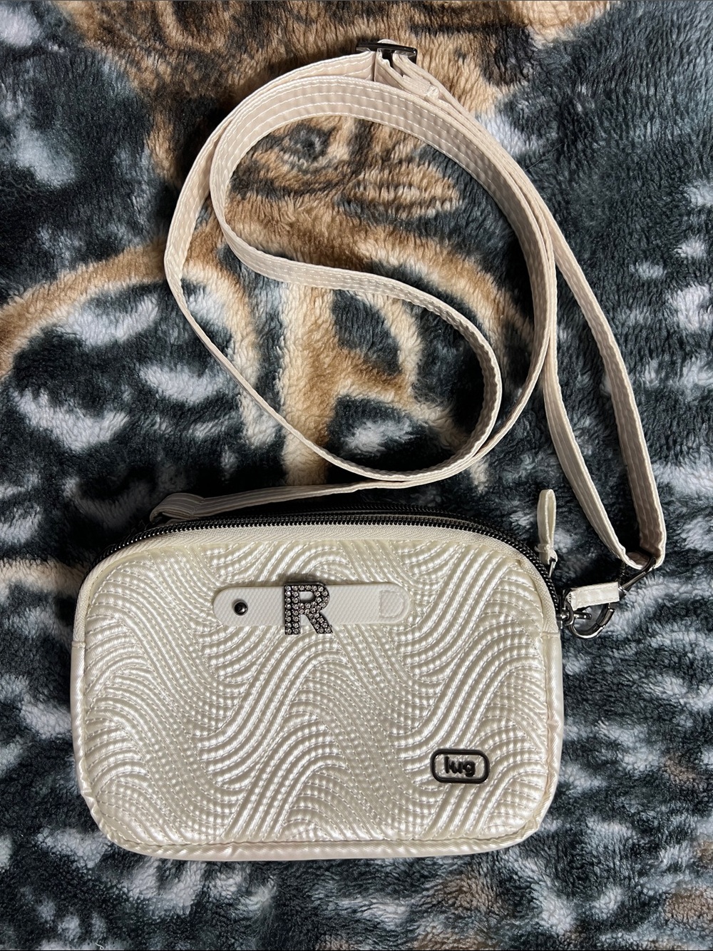 Lug Coupe Pearl Cream crossbody Bag with Rhinestone R